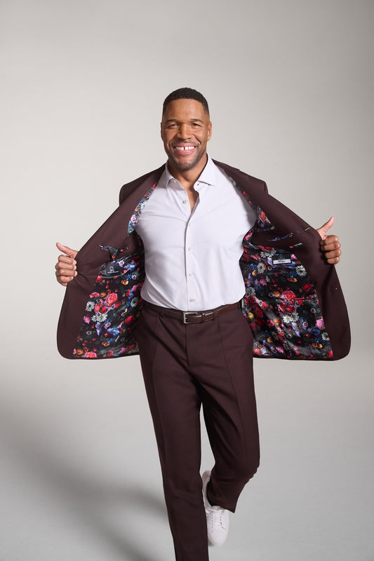 Michael Strahan / 2-Piece Suit